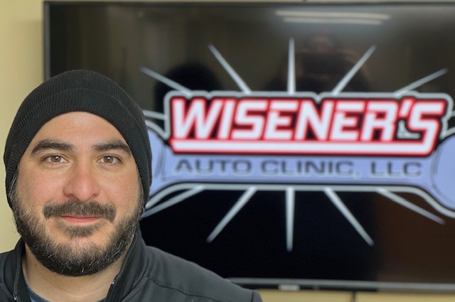 Michael Hutto - Automotive Technician at Wisener's Auto Clinic in Temple Texas